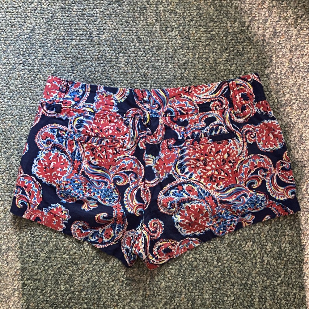 Lilly Pulitzer shorts size 4